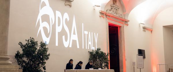 Christmas Cocktail 2025: PSA Italy chiude l’anno con un record e nuove gru E-RTG a Genova e Venezia